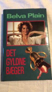 Det Gyldne Bæger (Belva Plain) Hardback
