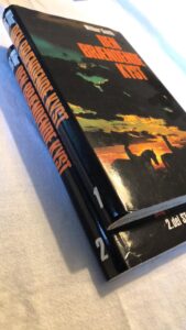 Den Brændende Kyst del 1 & 2(Wilbur Smith) Hardback side