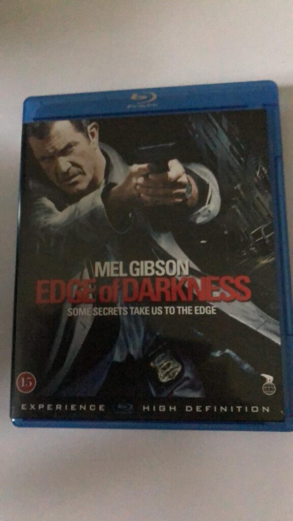 EDGE OF DARKNESS (BLU - RAY)