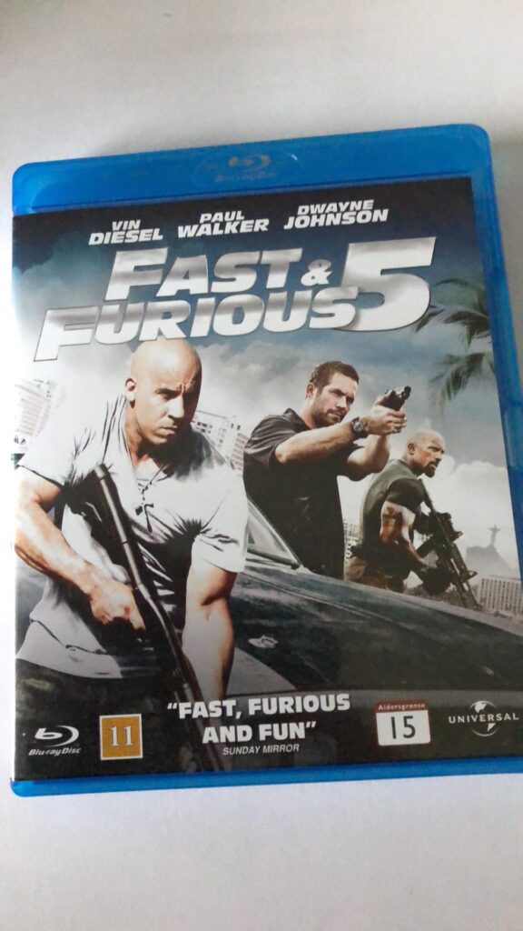 THE FAST & THE FURIOUS 5 (BLU-RAY)