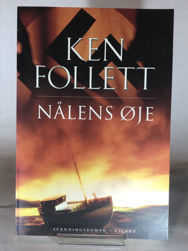 NÅLENS ØJE (Paperback)
