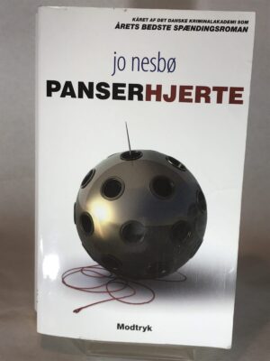 PANSERHJERTE (Paperback)