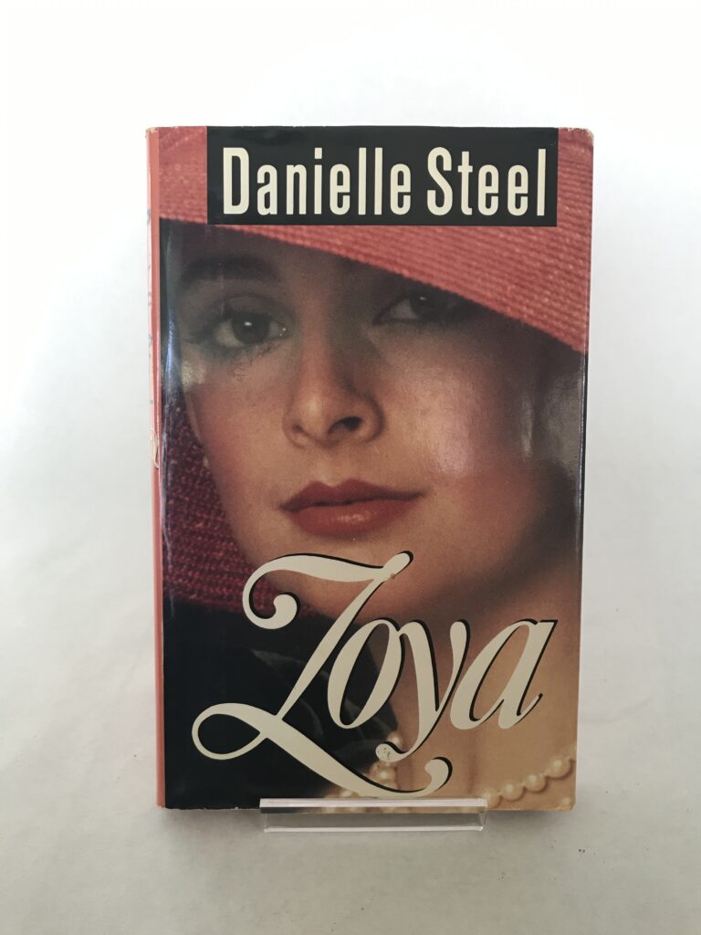 ZOYA (Hardcover)